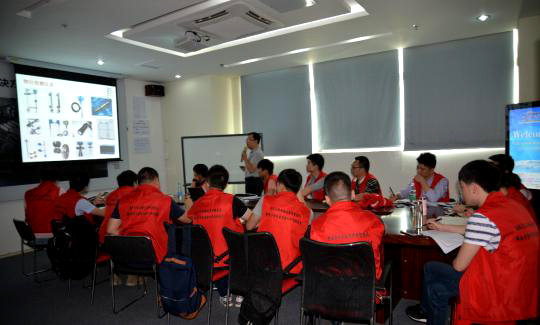 深奧圖儀控學(xué)院?；沸袠I(yè)大講堂