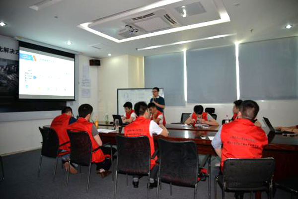 深奧圖儀控學院 ?；沸袠I(yè)大講堂